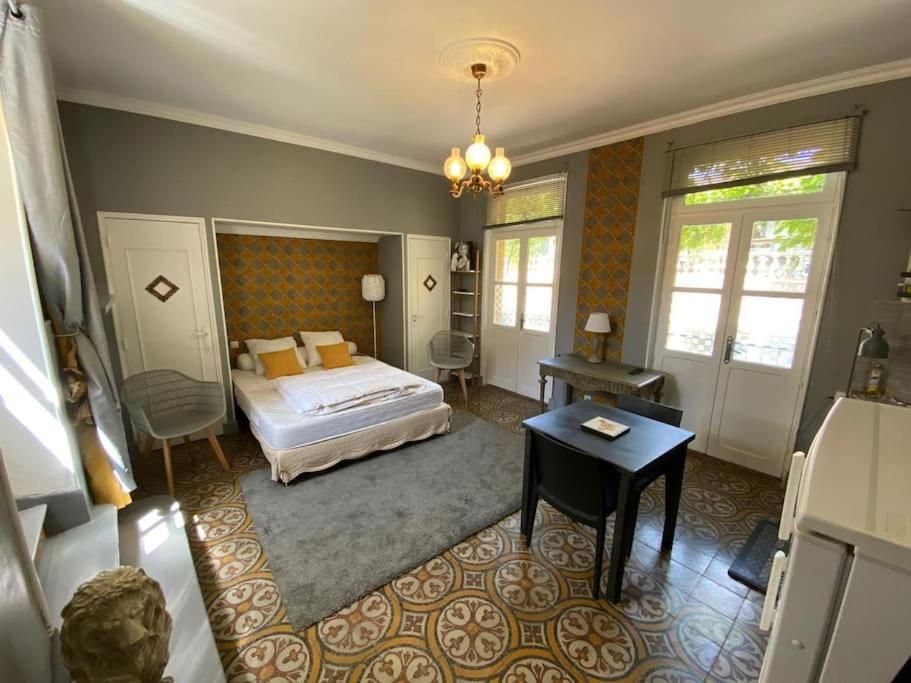Cote Cite Appartements - Parking Prive - 100M Cite Medievale قرقشونه المظهر الخارجي الصورة
