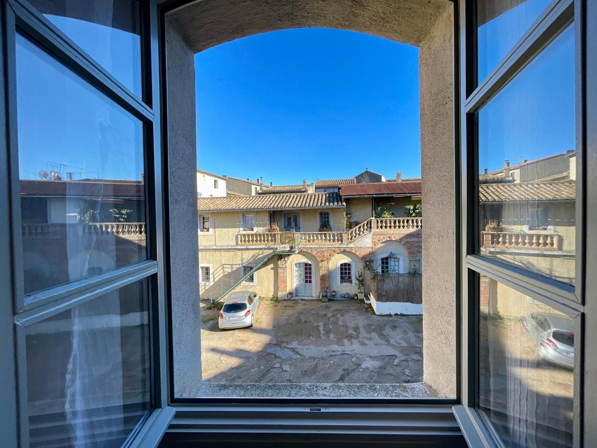Cote Cite Appartements - Parking Prive - 100M Cite Medievale قرقشونه الغرفة الصورة