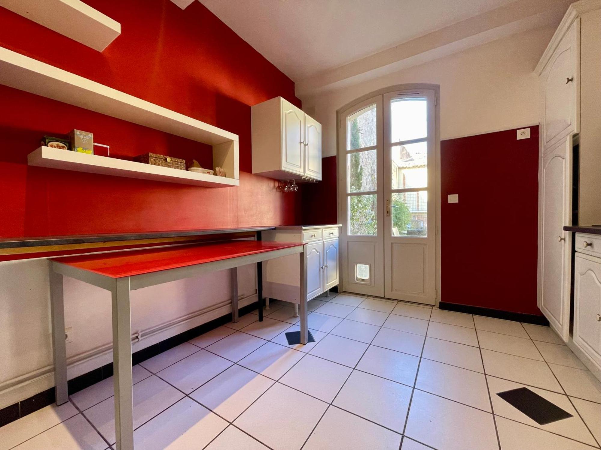Cote Cite Appartements - Parking Prive - 100M Cite Medievale قرقشونه الغرفة الصورة